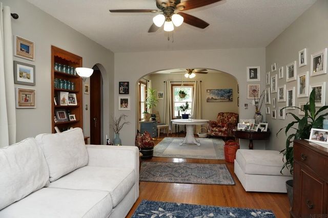 607 2nd Avenue, Charles City, IA 50616