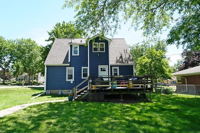 607 2nd Avenue, Charles City, IA 50616