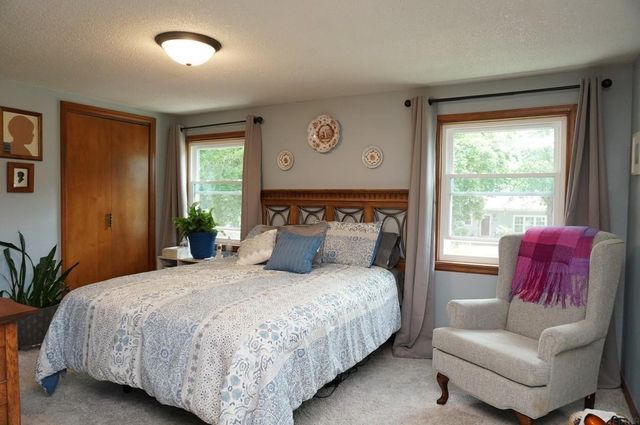 607 2nd Avenue, Charles City, IA 50616