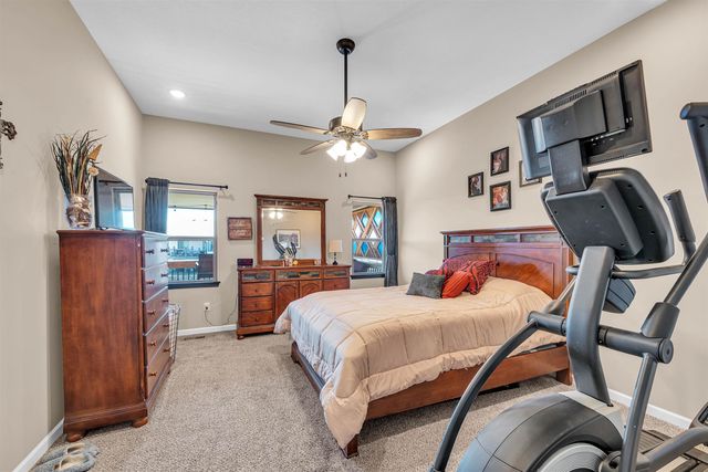 2516 Spring Meadows Ct, Derby, KS 67037