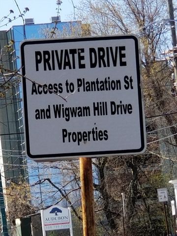 476 Plantation St, Worcester, MA 01605