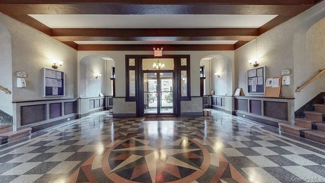 8384 116th Street 5G, Kew Gardens, NY 11415