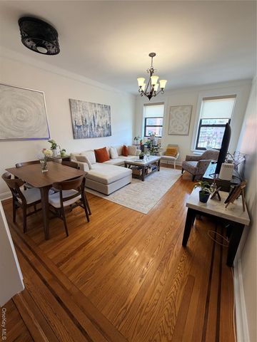 8384 116th Street 5G, Kew Gardens, NY 11415