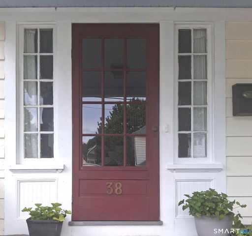 38 Francis Avenue, Hamden, CT 06517