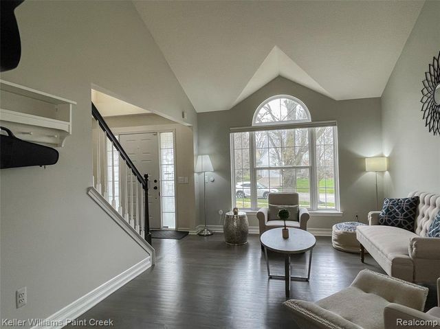 4927 Ravine Court, Ann Arbor, MI 48105
