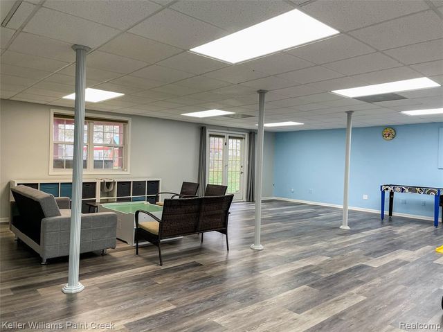 4927 Ravine Court, Ann Arbor, MI 48105