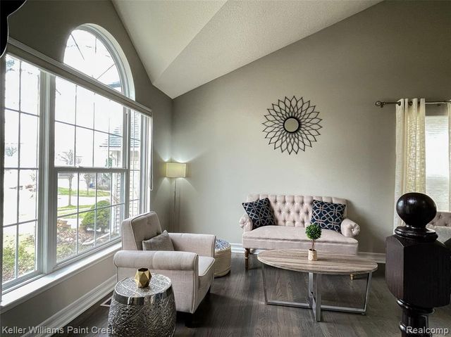 4927 Ravine Court, Ann Arbor, MI 48105