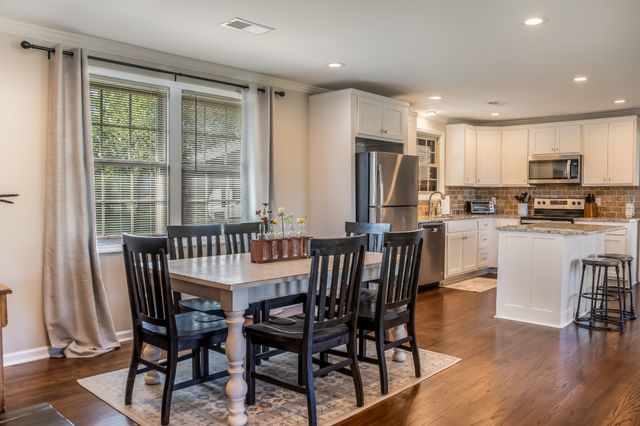 133 Clearview Cir, Hendersonville, TN 37075