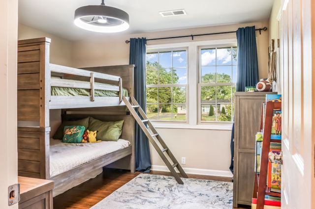 133 Clearview Cir, Hendersonville, TN 37075