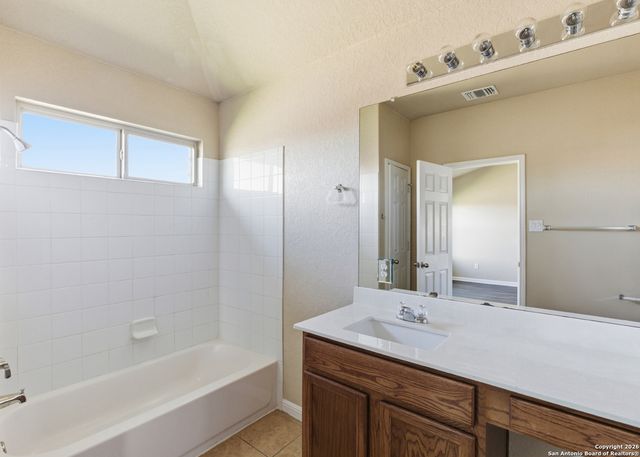 2587 Diamondback, New Braunfels, TX 78130