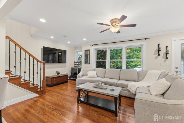 4 Douglas Road, East Brunswick, NJ 08816