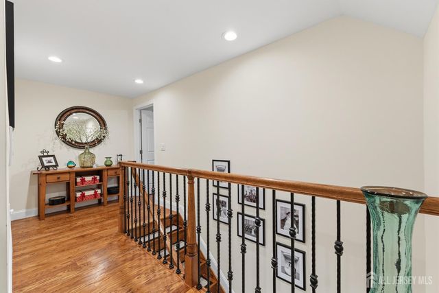 4 Douglas Road, East Brunswick, NJ 08816