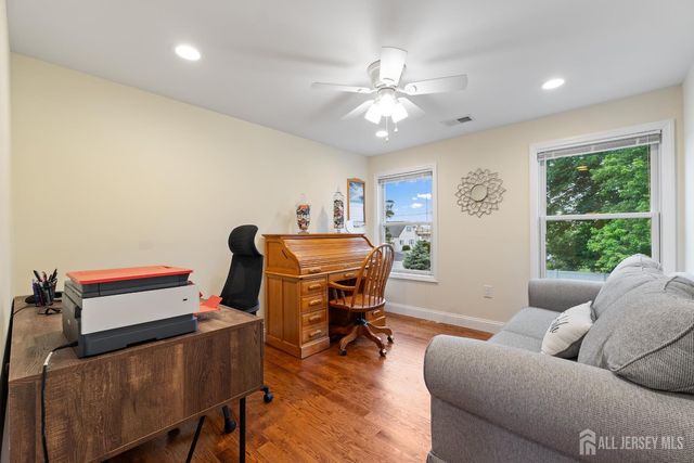 4 Douglas Road, East Brunswick, NJ 08816