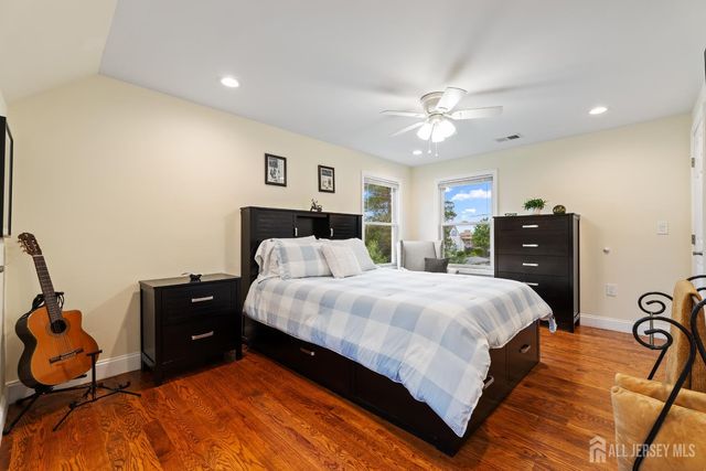 4 Douglas Road, East Brunswick, NJ 08816