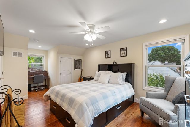 4 Douglas Road, East Brunswick, NJ 08816