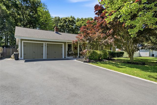 65 Patricia Lane, South Setauket, NY 11720