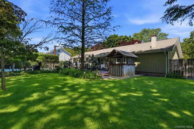 65 Patricia Lane, South Setauket, NY 11720
