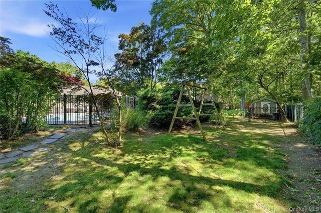 65 Patricia Lane, South Setauket, NY 11720