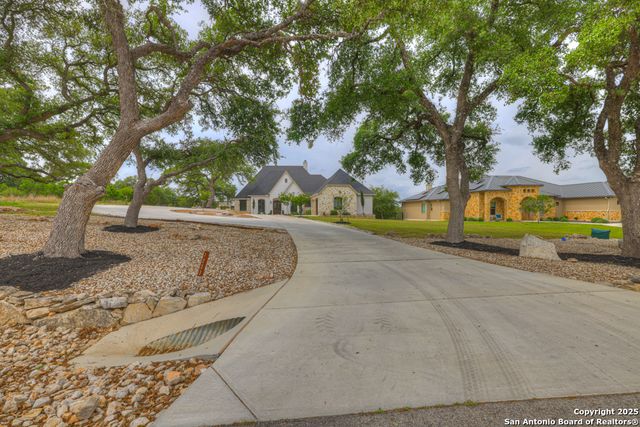 1233 Tenderfoot, New Braunfels, TX 78132