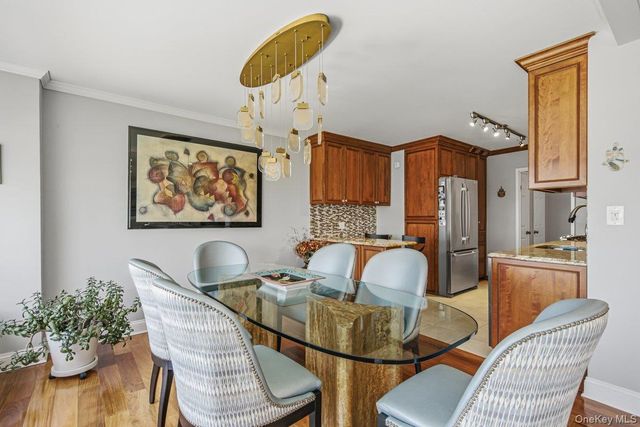 166-25 Powells Cove Boulevard 4M, Beechhurst, NY 11357