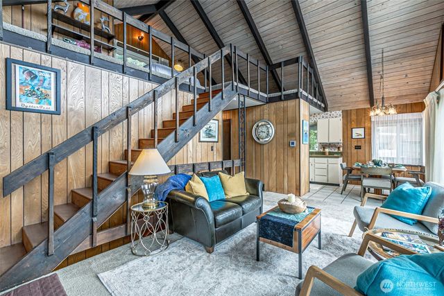 10 E North Cove Road, Shelton, WA 98584