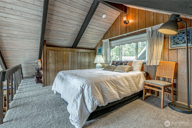 10 E North Cove Road, Shelton, WA 98584