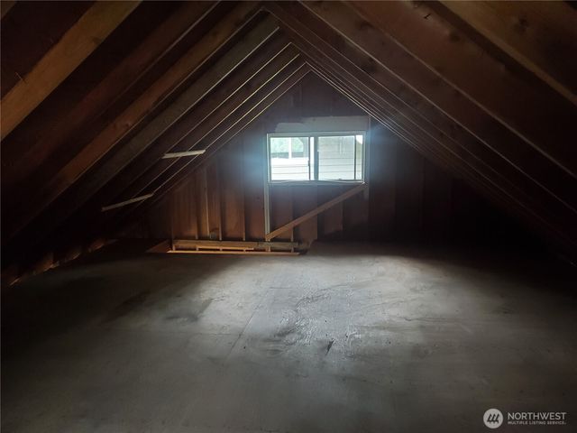 10 E North Cove Road, Shelton, WA 98584