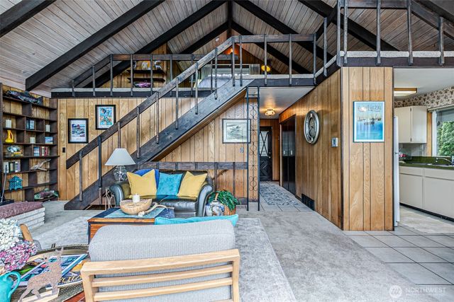 10 E North Cove Road, Shelton, WA 98584