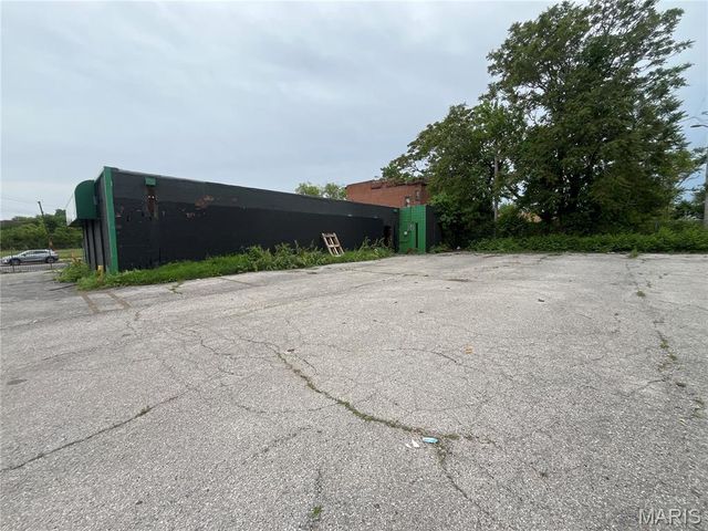 3610 Cass Avenue, St Louis, MO 63113