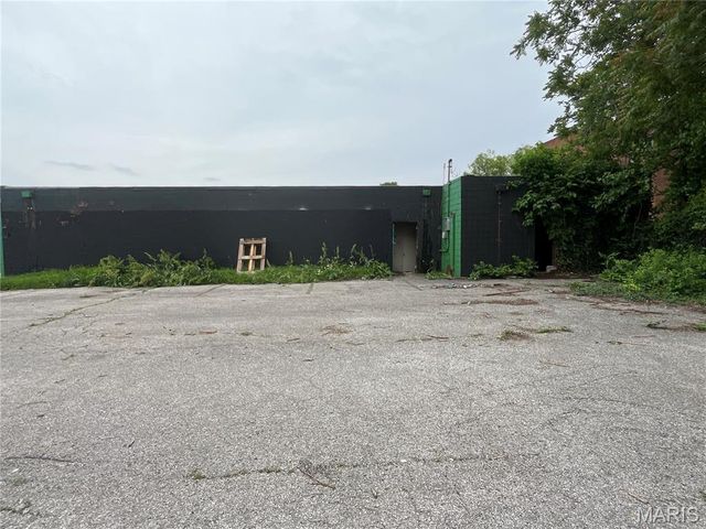 3610 Cass Avenue, St Louis, MO 63113