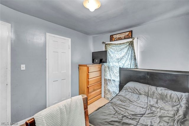 16013 Corkhill Road, Maple Heights, OH 44137