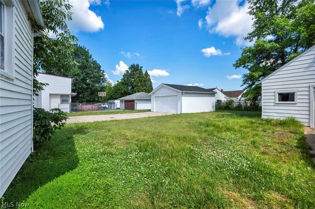16013 Corkhill Road, Maple Heights, OH 44137