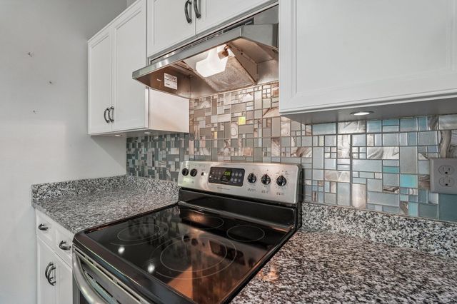 1340 Tenagra Way, Columbus, OH 43228