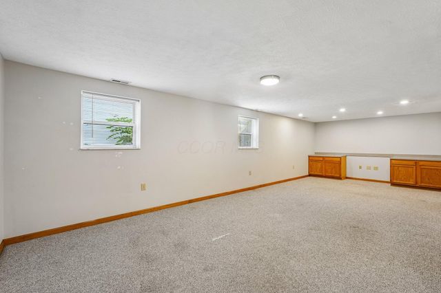1340 Tenagra Way, Columbus, OH 43228