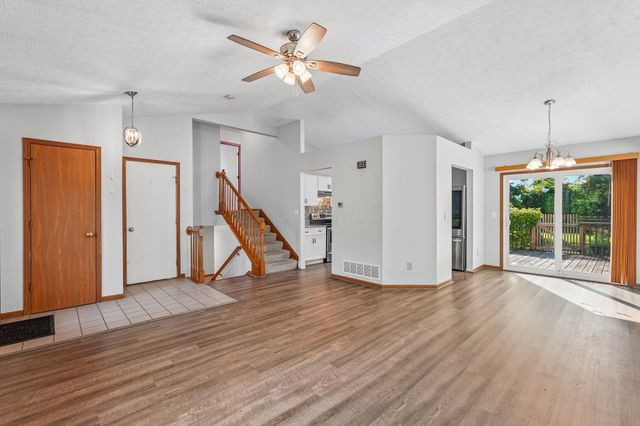 1340 Tenagra Way, Columbus, OH 43228