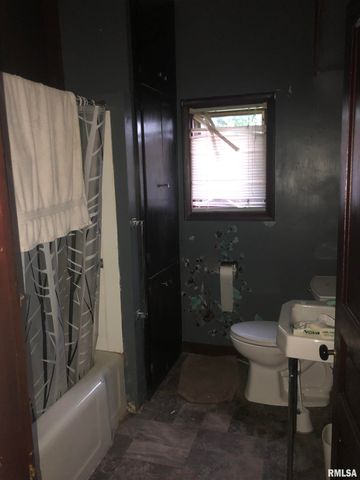 342 W REYNOLDS Street, Springfield, IL 62702