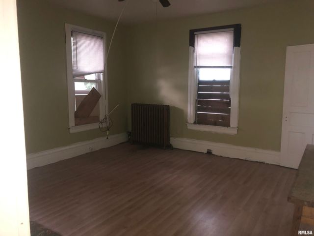 342 W REYNOLDS Street, Springfield, IL 62702