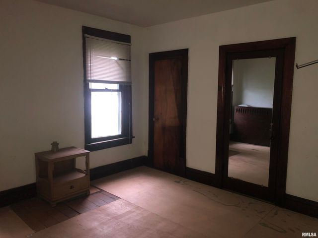 342 W REYNOLDS Street, Springfield, IL 62702