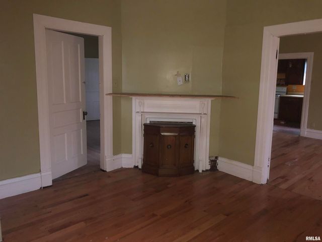 342 W REYNOLDS Street, Springfield, IL 62702