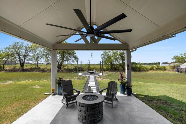 4822 Hall Way, Caddo Mills, TX 75135