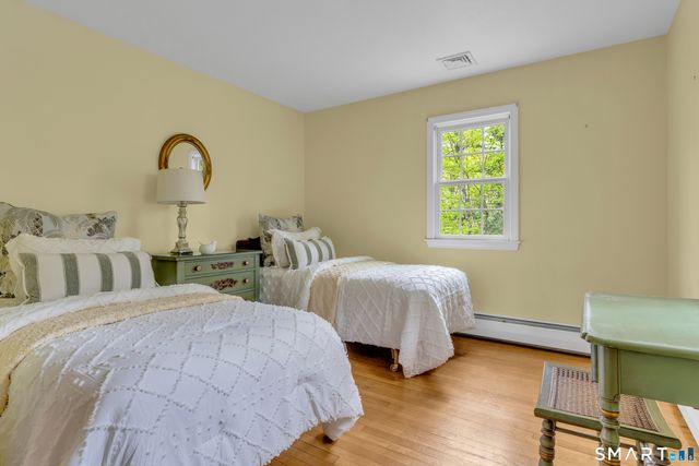 200 Whitethorn Drive, Guilford, CT 06437