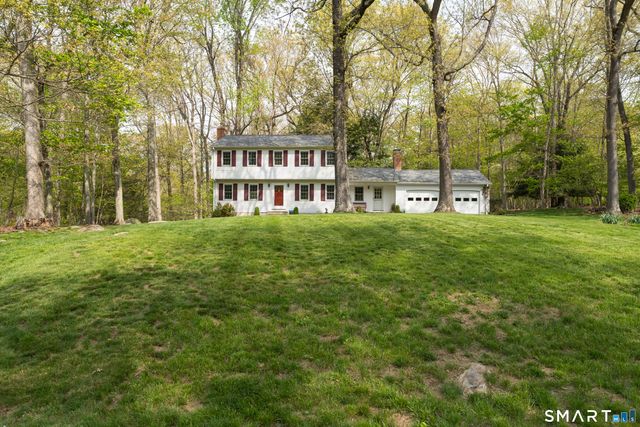 200 Whitethorn Drive, Guilford, CT 06437