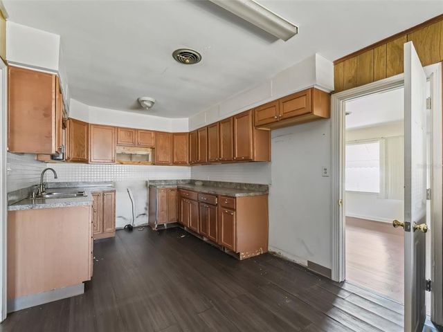 703 & 705 CLEVELAND AVENUE, Wildwood, FL 34785