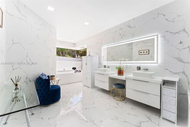 2673 NW 64th Boulevard, Boca Raton, FL 33496