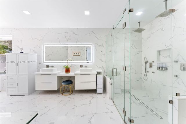 2673 NW 64th Boulevard, Boca Raton, FL 33496