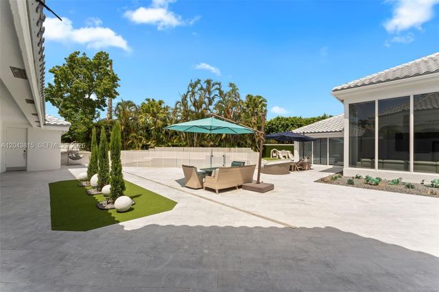 2673 NW 64th Boulevard, Boca Raton, FL 33496