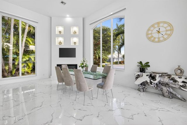 2673 NW 64th Boulevard, Boca Raton, FL 33496