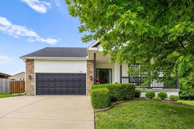 3901 NW Old Stagecoach Road, Kansas City, MO 64154