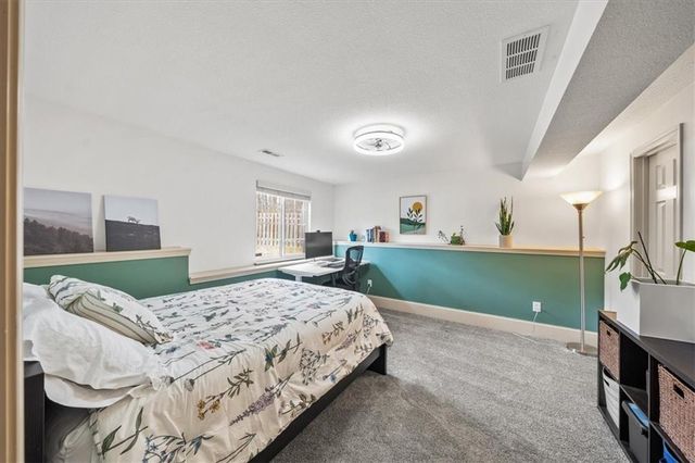 3901 NW Old Stagecoach Road, Kansas City, MO 64154