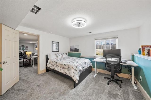 3901 NW Old Stagecoach Road, Kansas City, MO 64154